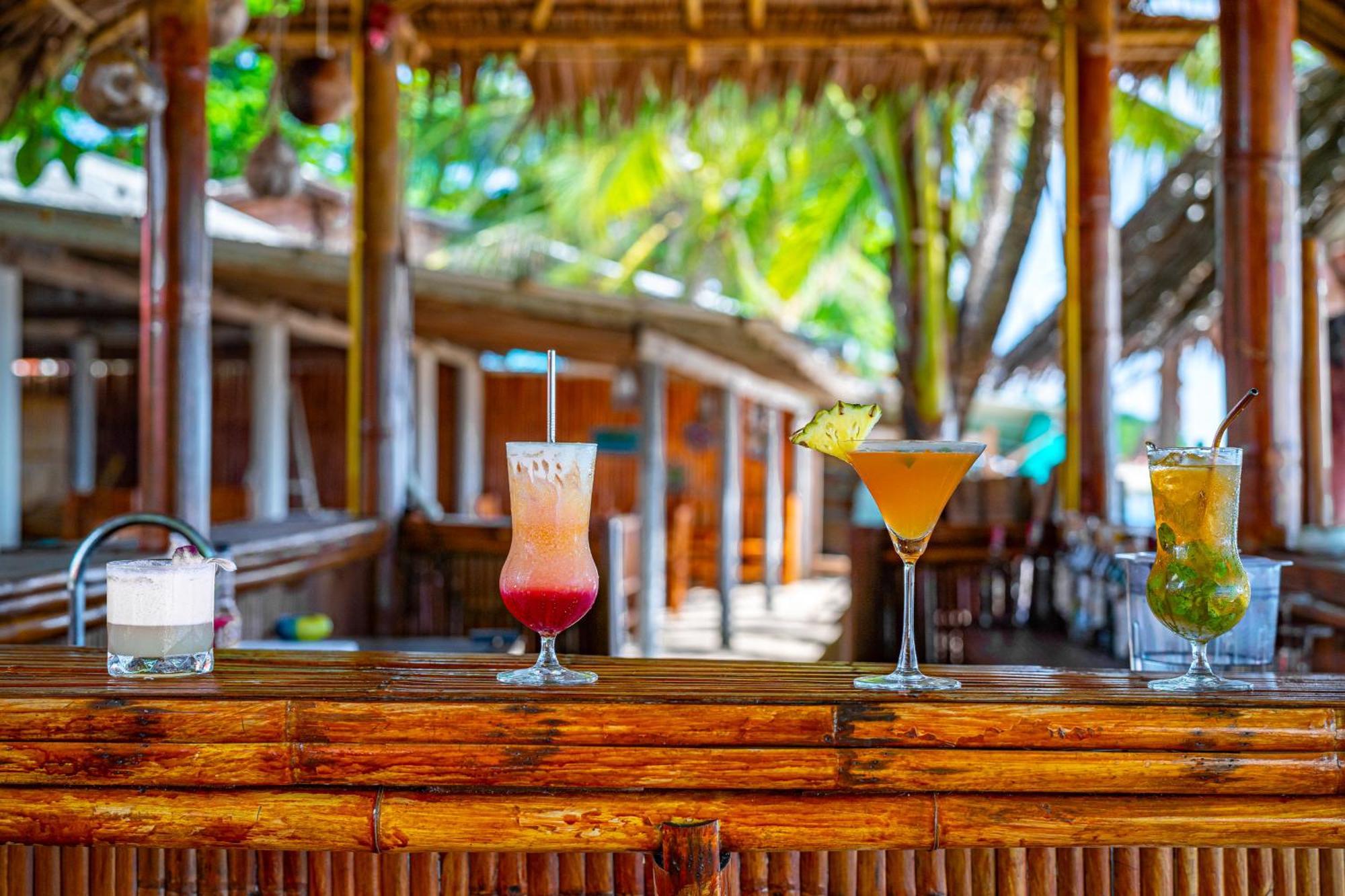 Lanta Beachfront Resort Koh Lanta Exterior photo
